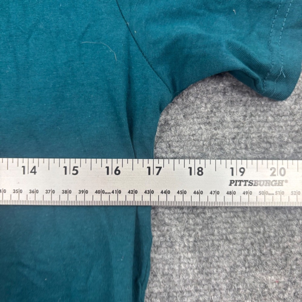 Reebok Classic T-Shirt Size Large Teal Slim Fit Embroidered Logo NWT Kids - Picture 8 of 9